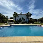 Encinas Villa