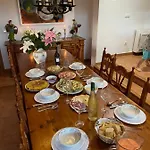 Encinas Villa