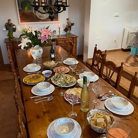 Encinas Villa