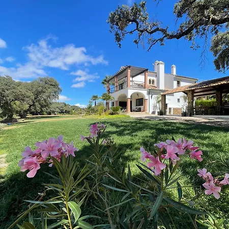 Encinas Vila